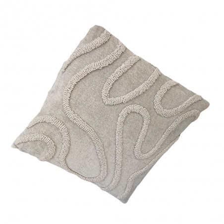 Cojín decorativo 45 × 45 cm con relleno incluido.